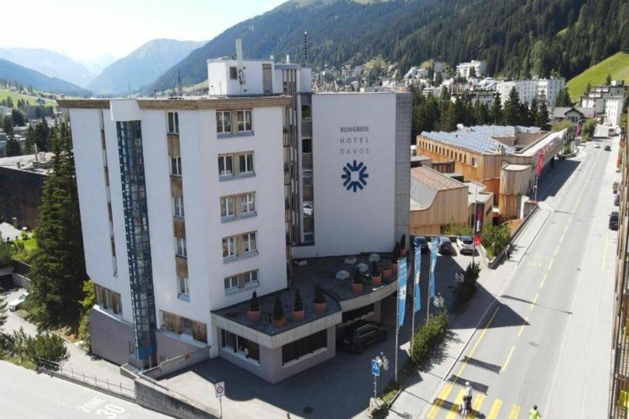 Kongress Hotel Davos Luaran gambar