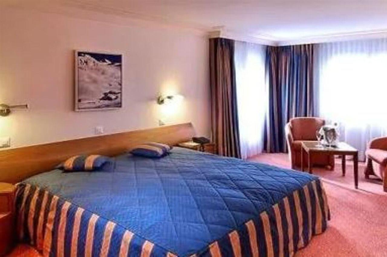 Kongress Hotel Davos Luaran gambar