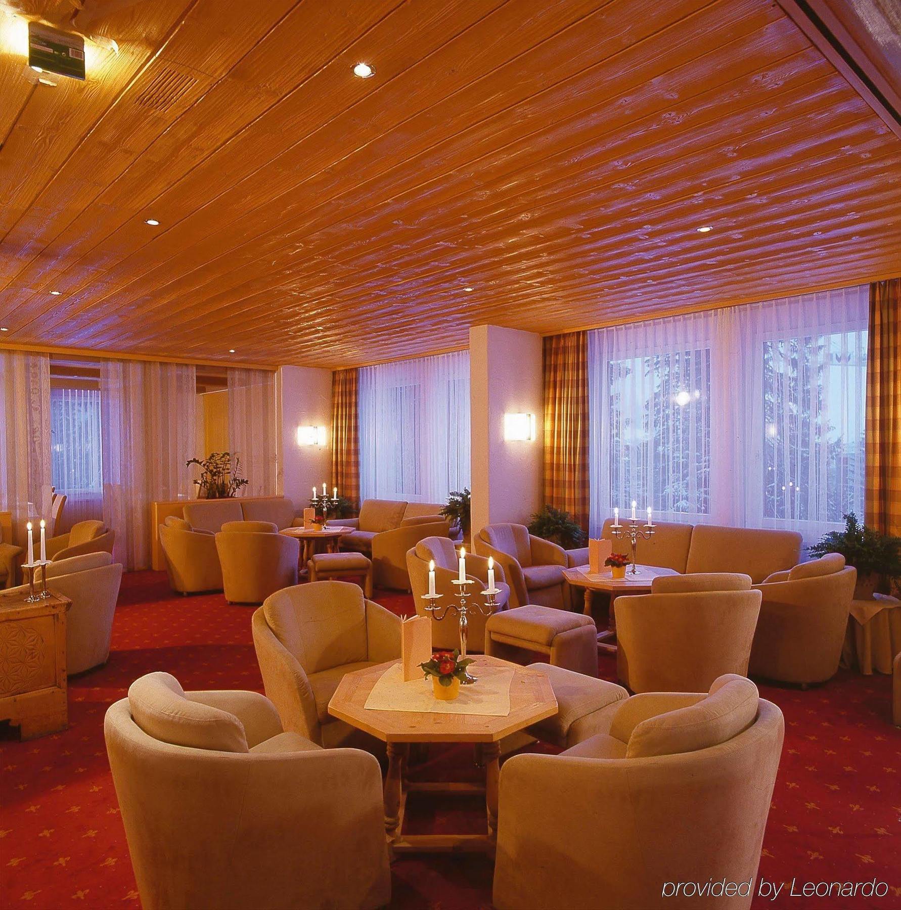 Kongress Hotel Davos Restoran gambar